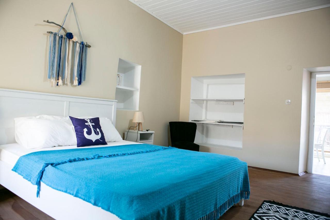Annemin Harabesi Otel Çeşme Εξωτερικό φωτογραφία